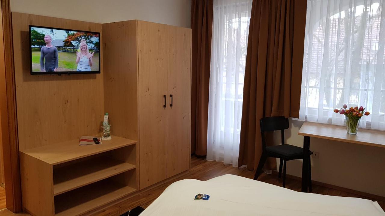 Braustueble Und Hotel Zur Post 바일러-지머베르크 외부 사진