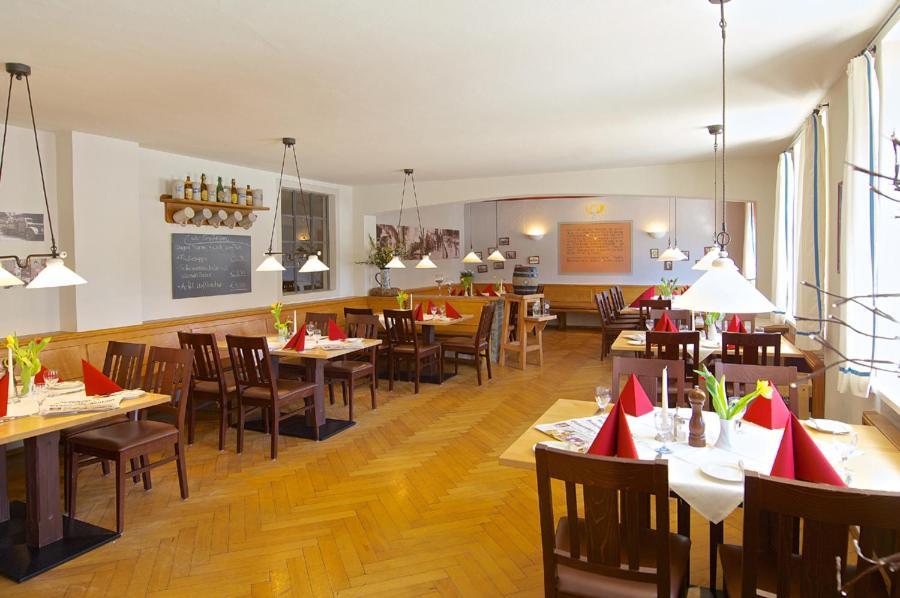 Braustueble Und Hotel Zur Post 바일러-지머베르크 외부 사진