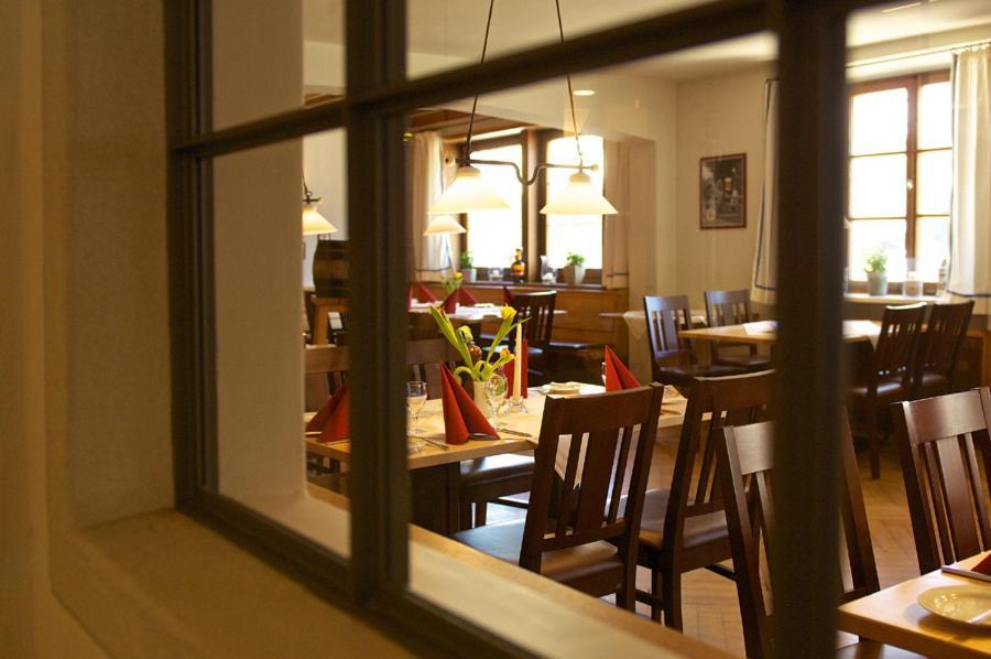 Braustueble Und Hotel Zur Post 바일러-지머베르크 외부 사진