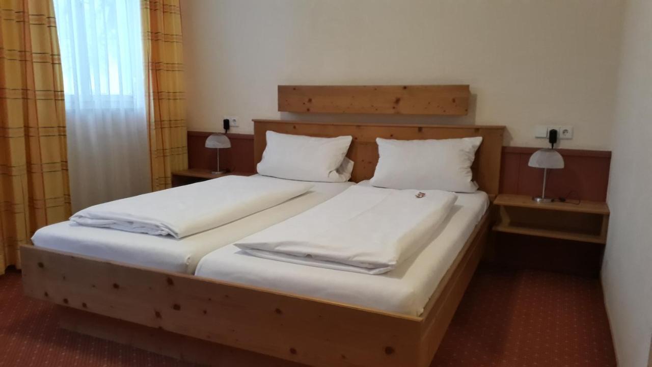 Braustueble Und Hotel Zur Post 바일러-지머베르크 외부 사진